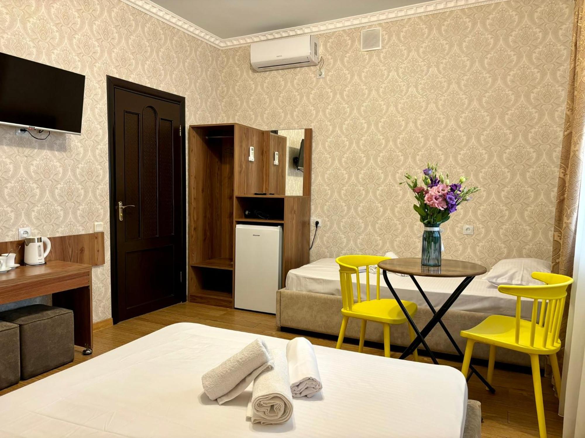 Styopa Hotel Erivan Dış mekan fotoğraf