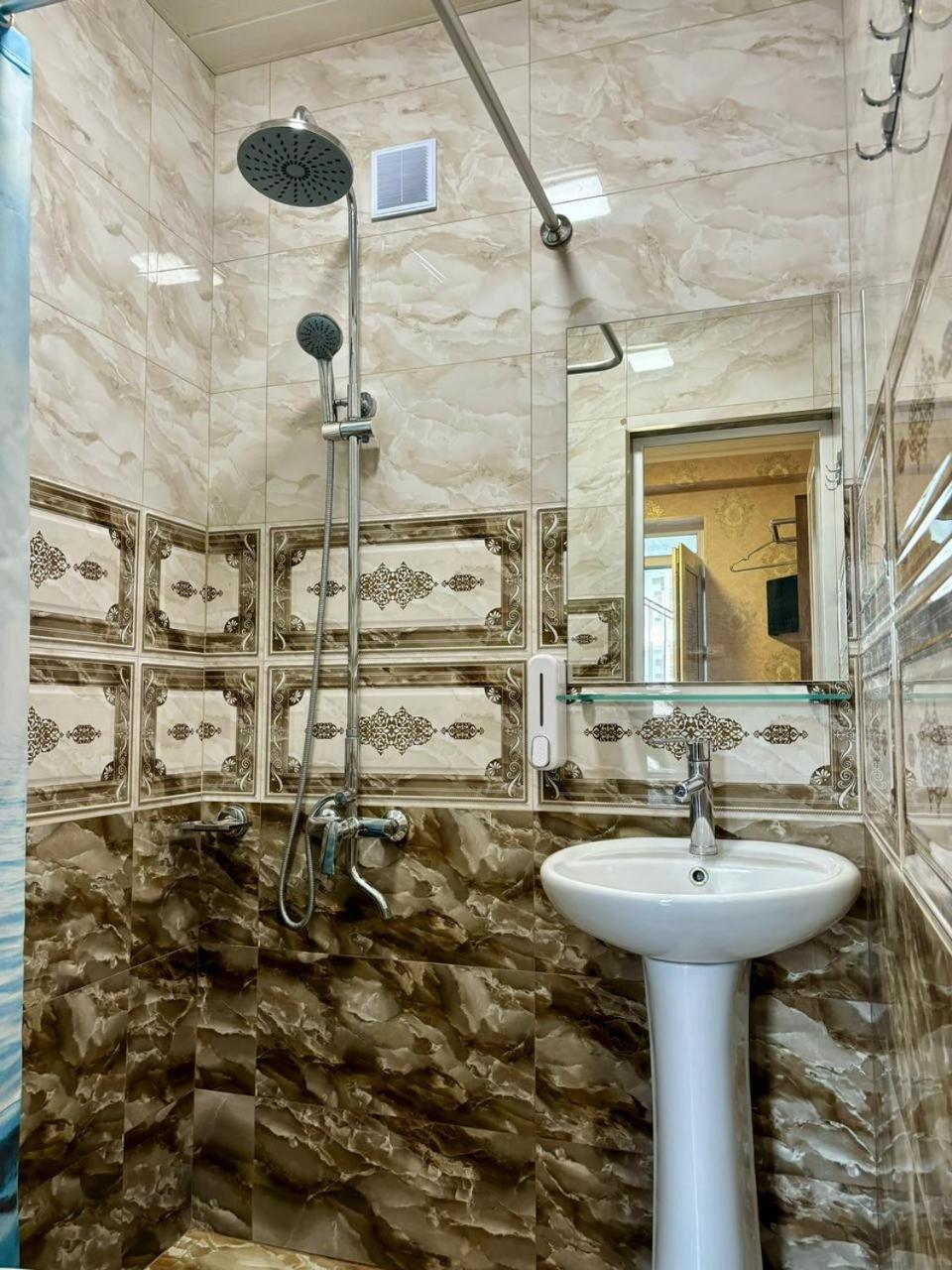 Styopa Hotel Erivan Dış mekan fotoğraf