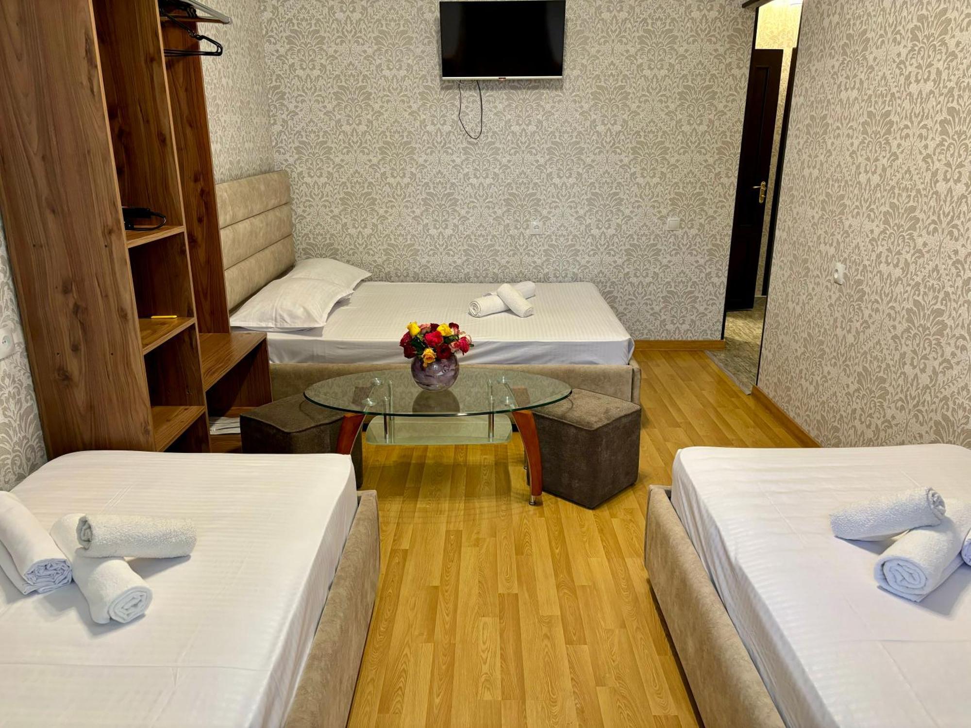 Styopa Hotel Erivan Dış mekan fotoğraf