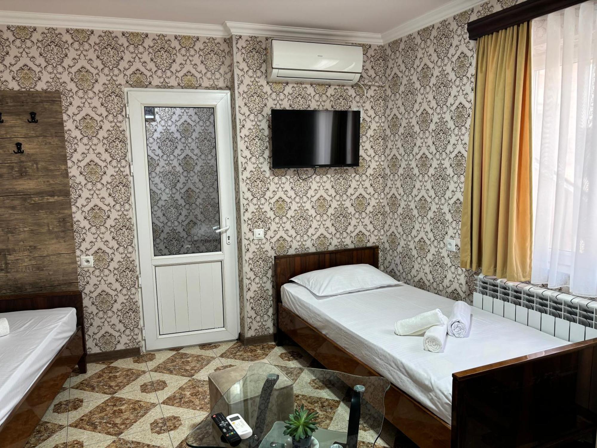 Styopa Hotel Erivan Dış mekan fotoğraf